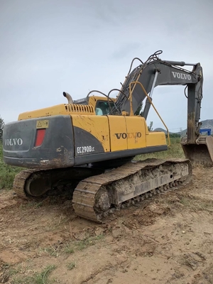Excavateur hydraulique à rampe pour l'exploitation minière d'énergie