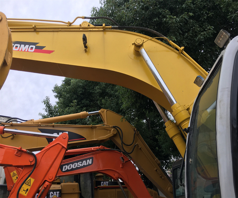 3000 heures de travail Excavateur utilisé SH200 SH120-5 pour vos projets de construction