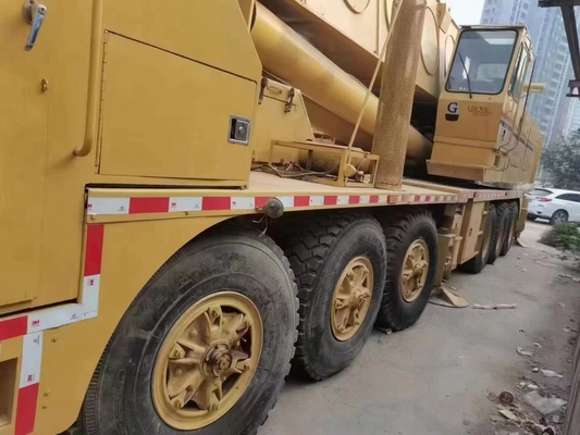 Crane de camion usé américain GMK5100 GMK3055 TM1500 150T 100T 55T avec moteur Nissan