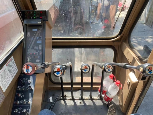 TADANO TG-1000E TG-1500E 100T 150T Grue de camion Grue mobile QY25K5 QY50KA à Shanghai