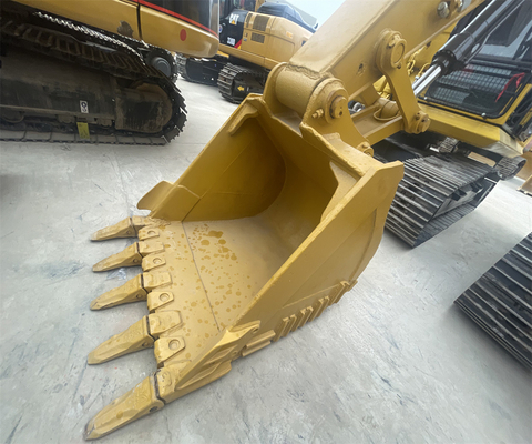 2018 KOMATSU PC220-8 Excavateur d'occasion avec moteur MITSUBISHI en bon état de fonctionnement
