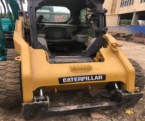 Performance maximale 55 kW chargeur d'occasion CAT272C avec poids de la machine 16000 16100 kg