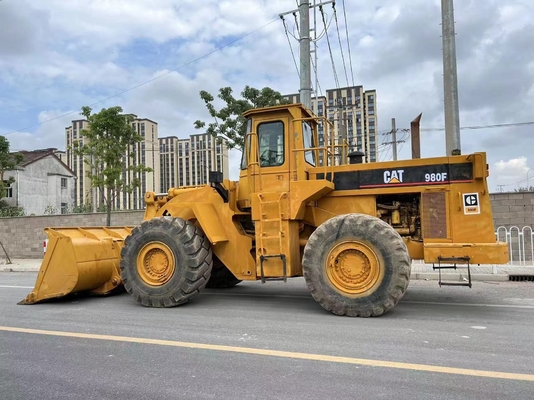 Charge nominale de 6 tonnes CAT980F Chargeur à roues d'occasion avec autre pompe hydraulique et en bon état