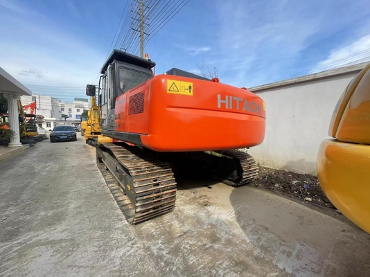 Excavateur Hitachi ZX210 d'occasion avec une capacité de seau de 0,45 m3 et un poids de machine de 21500 kg