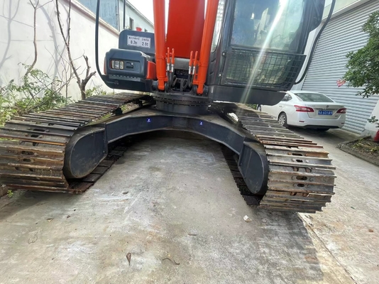 Excavateur Hitachi ZX210 d'occasion avec une capacité de seau de 0,45 m3 et un poids de machine de 21500 kg