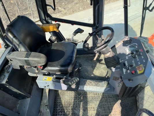 38 Pression linéaire statique Énergie élevée utilisée Routeur HM HD128 pour travaux de construction