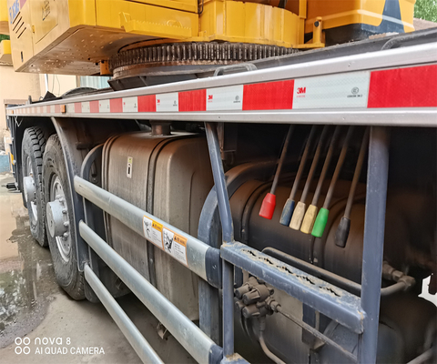 Crane mobile 70T XCMG QY75K Crane de camion d'occasion avec cylindre hydraulique et soupape Liyuan