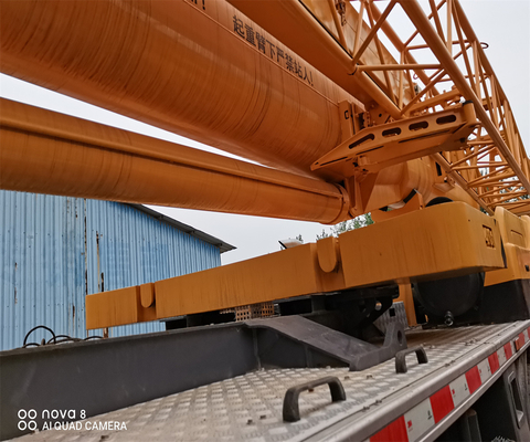 Crane mobile 70T XCMG QY75K Crane de camion d'occasion avec cylindre hydraulique et soupape Liyuan