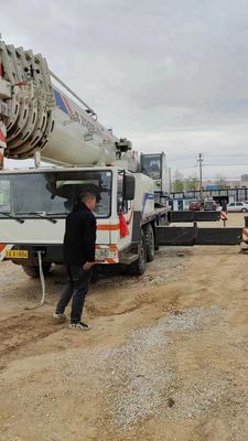 150 TON max. Charge de levage utilisée par une grue de camion ZOOMLIO QY150H QAY220 QAY200 QY130K QY100KC