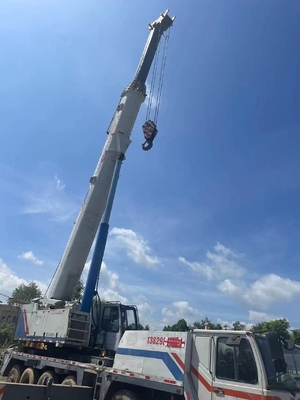 150T ZOOMLION Grue camion Grue mobile en bon état de fonctionnement