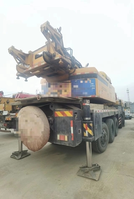 Le moteur de l'appareil doit être équipé d'un moteur de 70 tonnes.