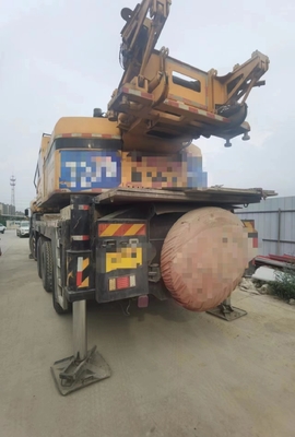 Le moteur de l'appareil doit être équipé d'un moteur de 70 tonnes.