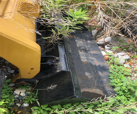 2014 CAT 272C Chargeur à roue de patinage d'occasion Choix abordable pour les besoins miniers et énergétiques