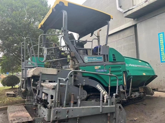 Épaisseur maximale du pavé 1000 mm Paveuse à asphalte utilisée VOGEL 1800-2 pour la vitesse de pavage 0-10 M/min