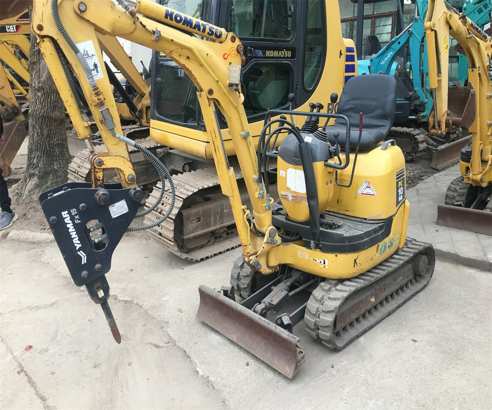 Excavatrice utilisée Kobelc SK200SR SK135SR SK140-8 SK200-8 avec cylindre hydraulique Sumitomo
