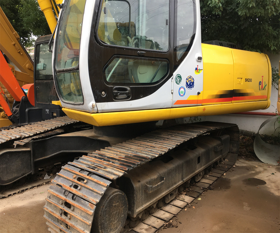 3000 heures de travail Excavateur utilisé SH200 SH120-5 pour vos projets de construction