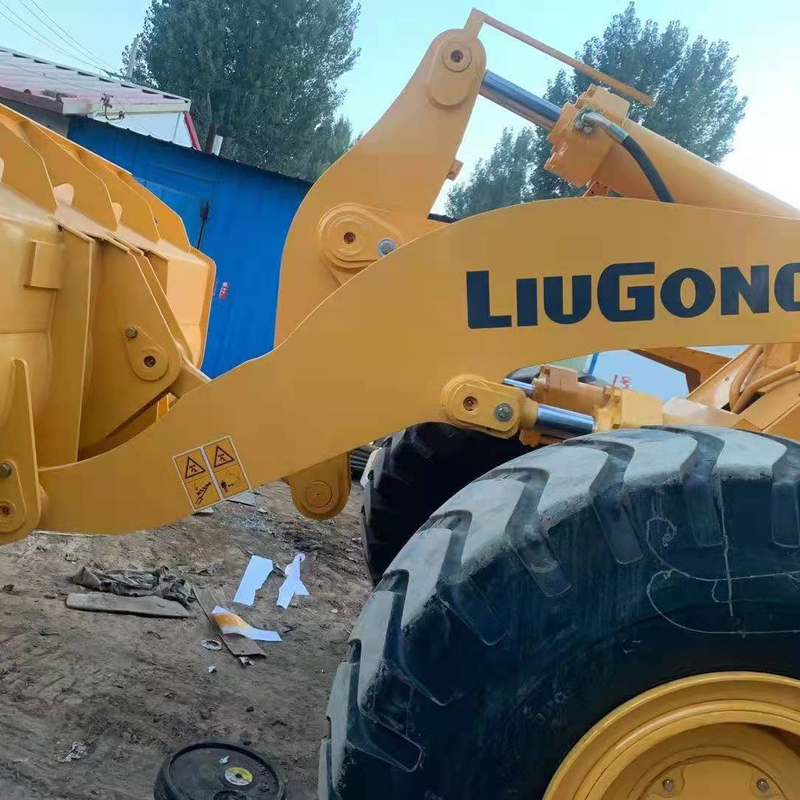 2017 Chargeur à roues Liugong d'occasion clg856 clg926 clg920 clg836 chargeur payant avec moteur CAT