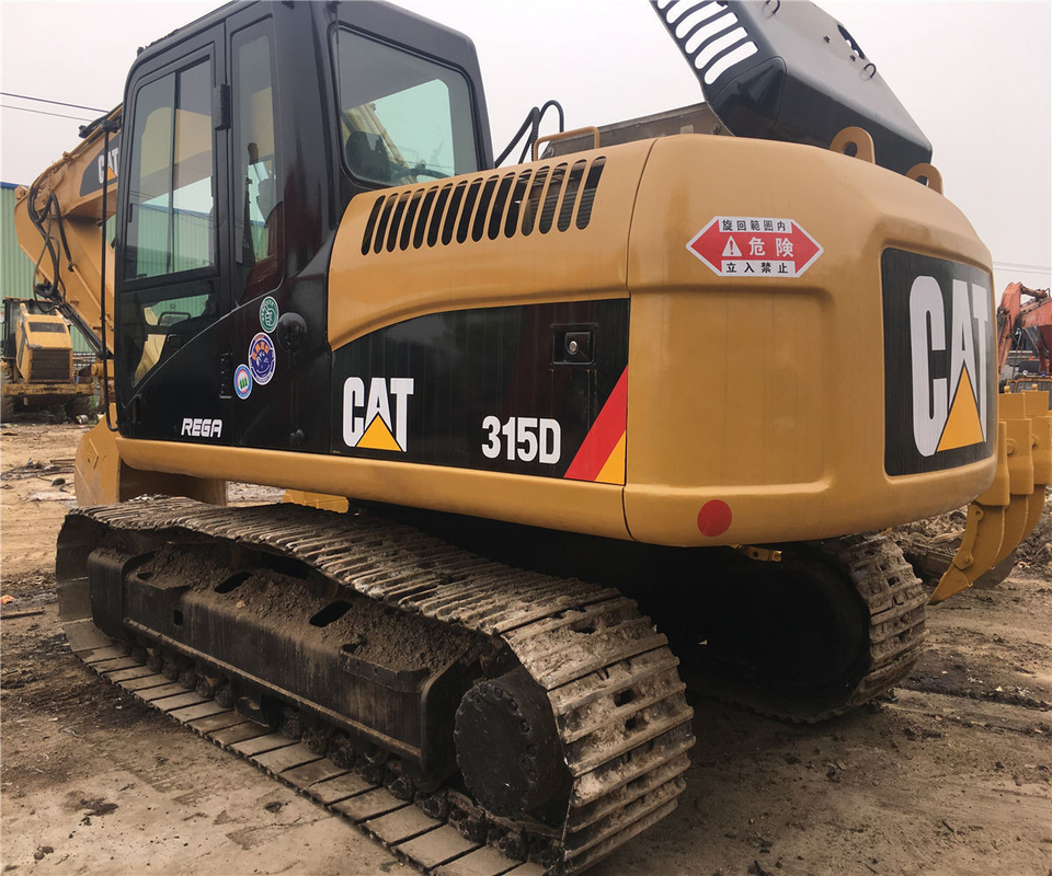 4000 heures de travail Excavateur CAT 315 utilisé avec pompe hydraulique HYDAC Excellent état