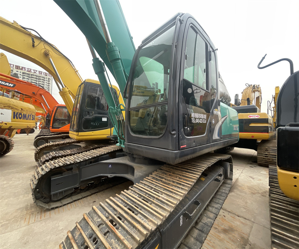 SK140 SK200 SK75 SK60 SK200LC Excavateur d'occasion de 118 kW de puissance et en bon état