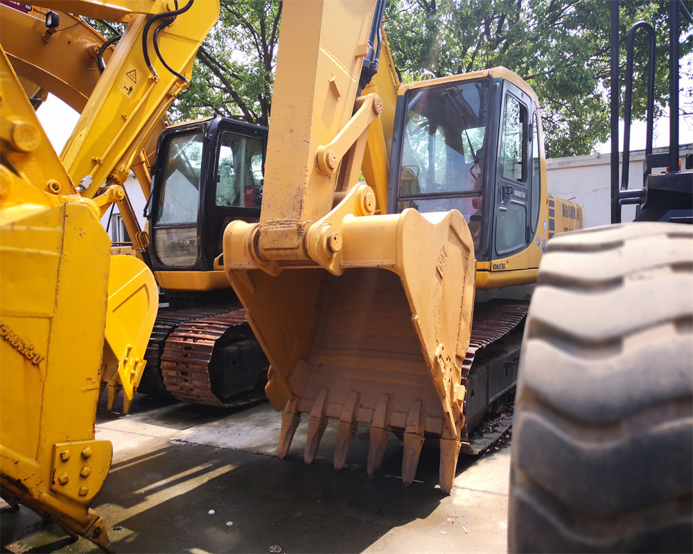 Excavateur de 20 tonnes CAT320D modèle 2016 Excavateur pour la construction Projet de déplacement de la terre