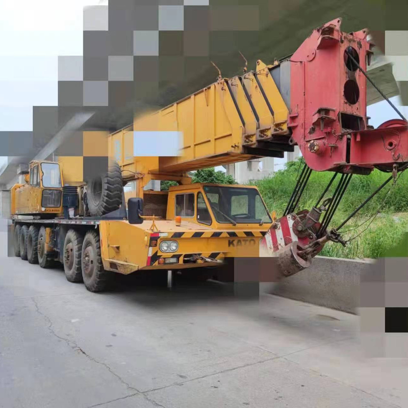 Hauteur de levage maximale 63,6 M Grue de camion usagée NK1200 pour travaux de construction lourds