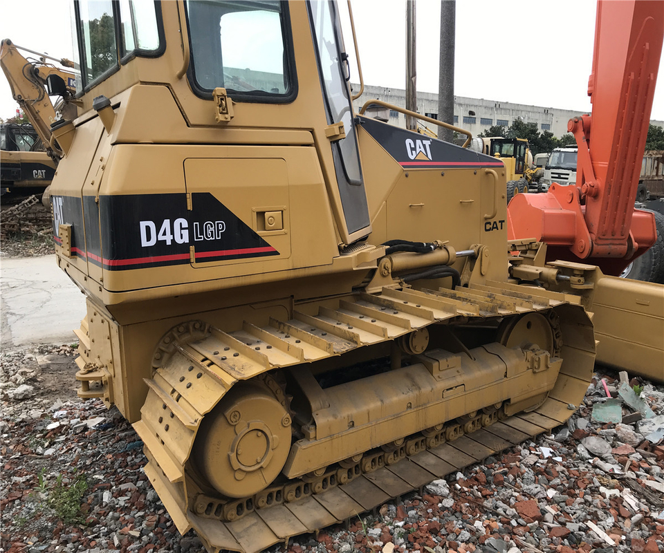 Bulldozer à moteur Cummins CAT D4GLGP pour les ateliers de réparation de machines