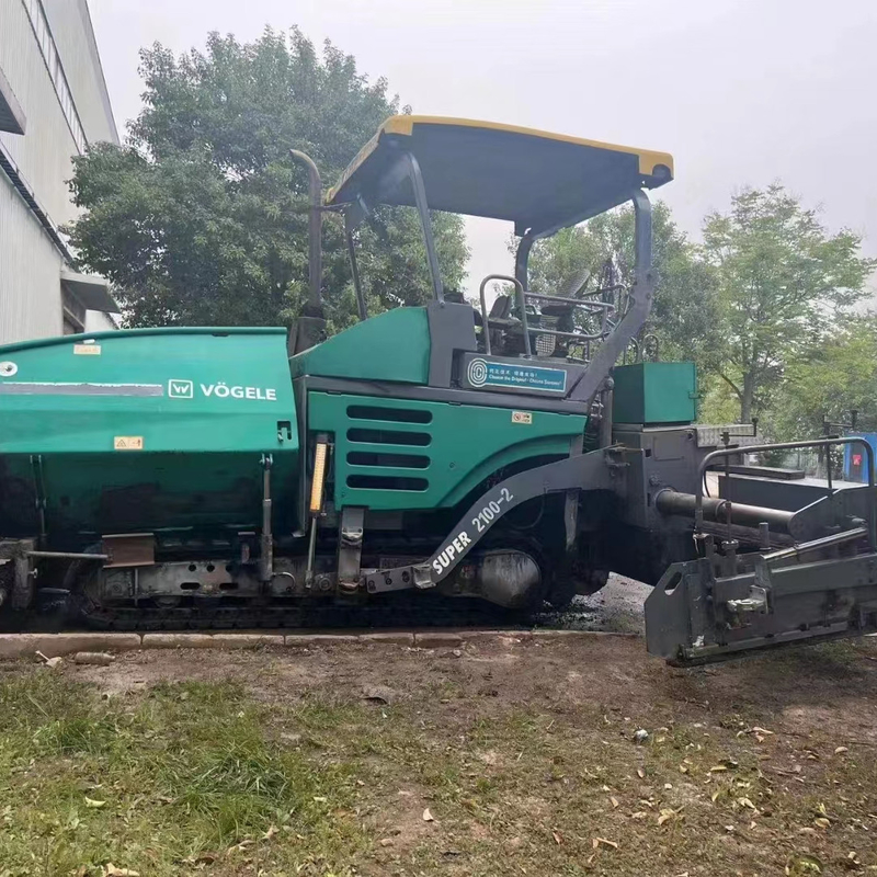Épaisseur maximale du pavé 1000 mm Paveuse à asphalte utilisée VOGEL 1800-2 pour la vitesse de pavage 0-10 M/min